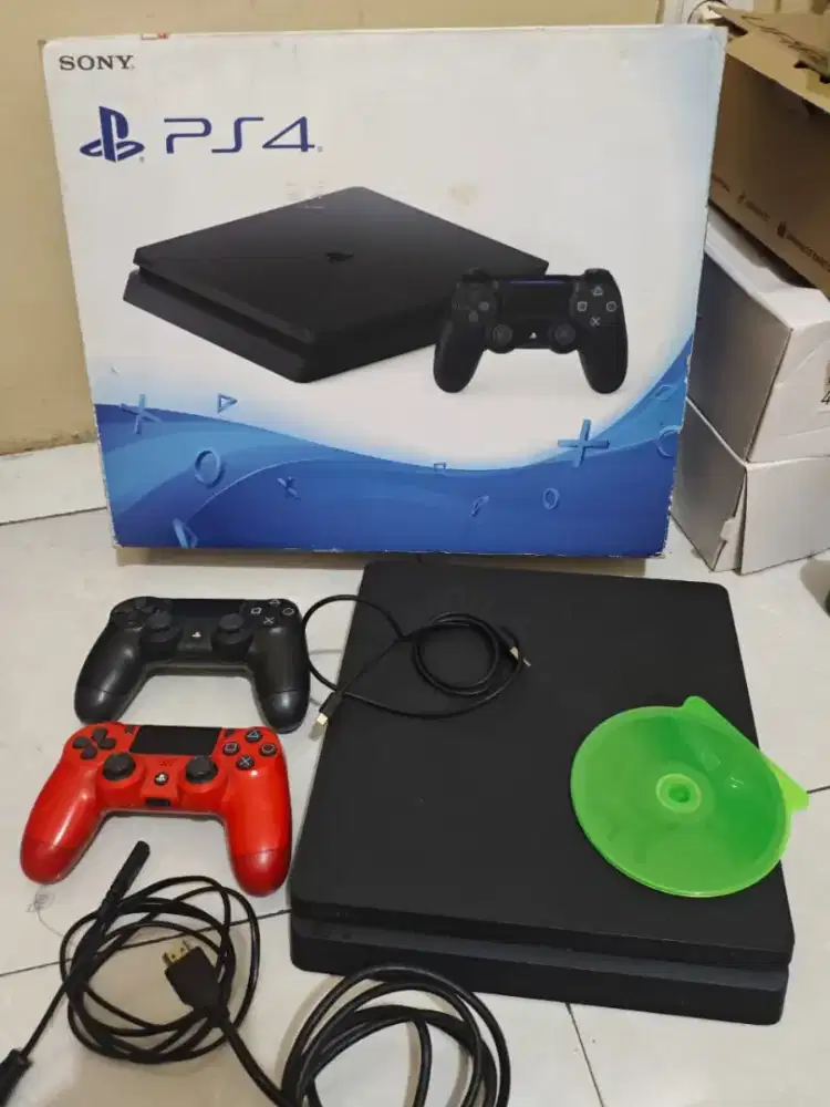 PS 4 SLIM 1TB H.e.N
