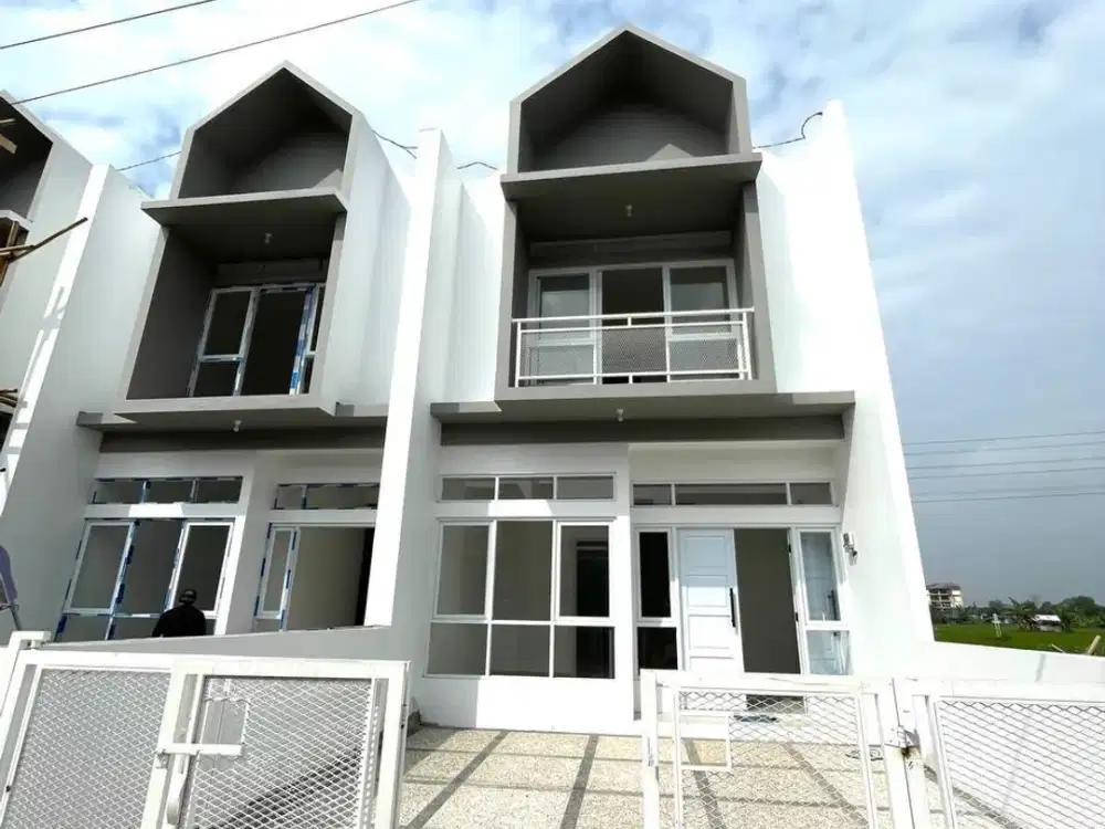 Rumah di Cisaranten Kulon 2 lantai – Harga Ekonomis, Lokasi Strategis