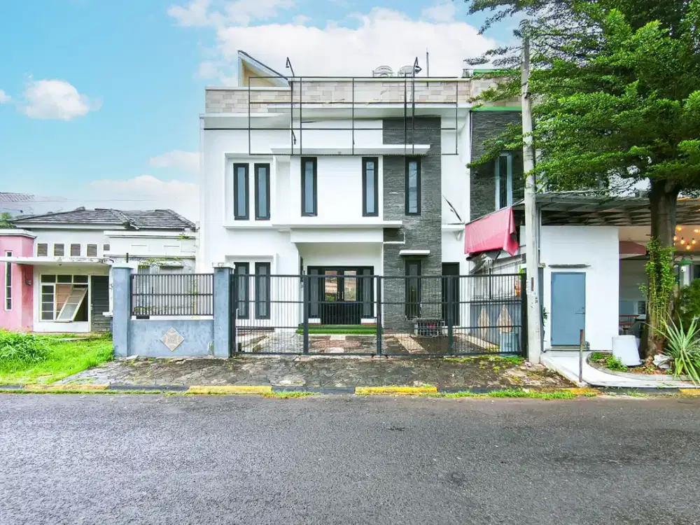 Rumah 3 Lt SHM Siap Huni 10 menit ke Mall Ciputra Cibubur J-39285