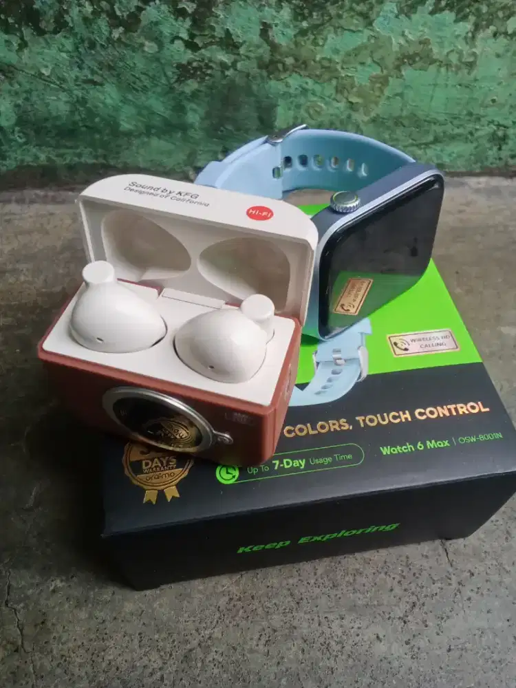 Smartwatch dan hf bloototh baru dipake sekali