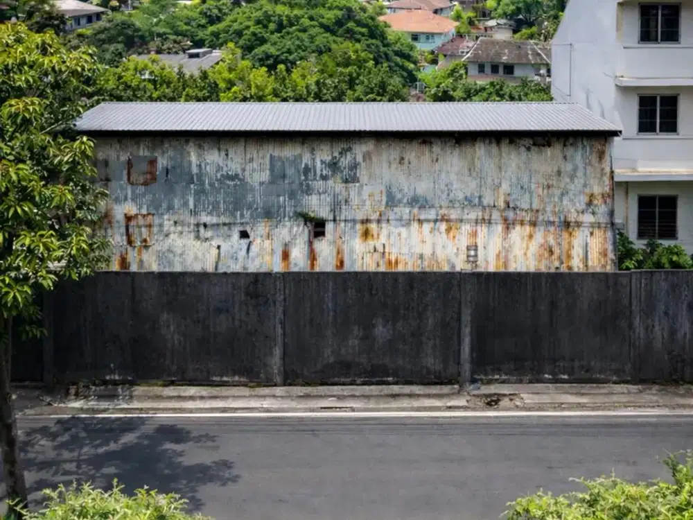 ANA TANAH LT.287M FISIK UK 15X20M DI JALAN RAYA JELAMBAR