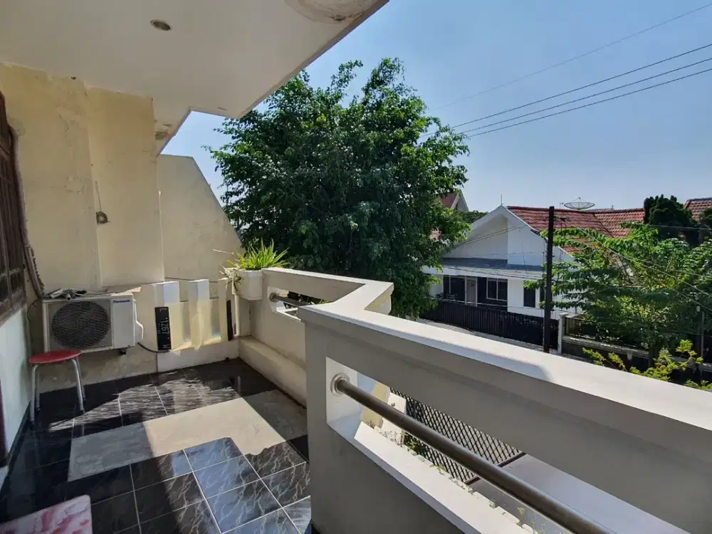 Dijual Rumah Minimalis Darmo Harapan Semi Furnish Strategis Siap Huni