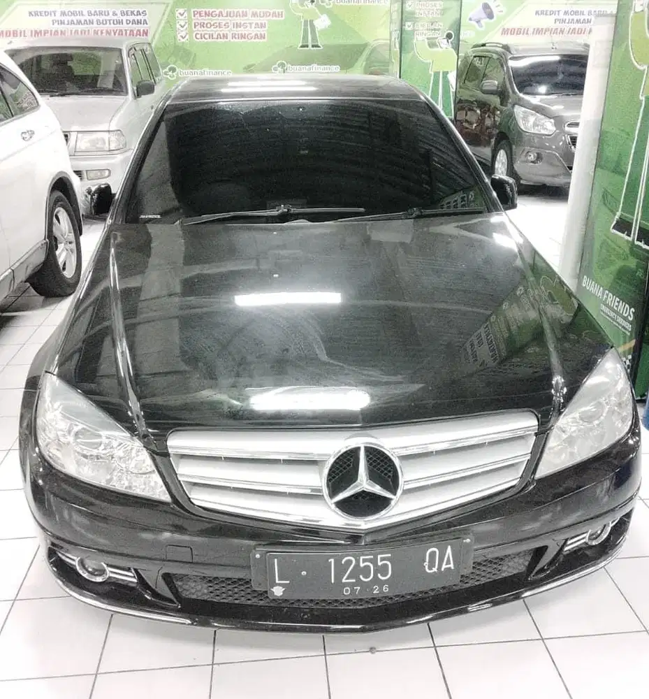 Mercedes-Benz C200 2010 Bensin