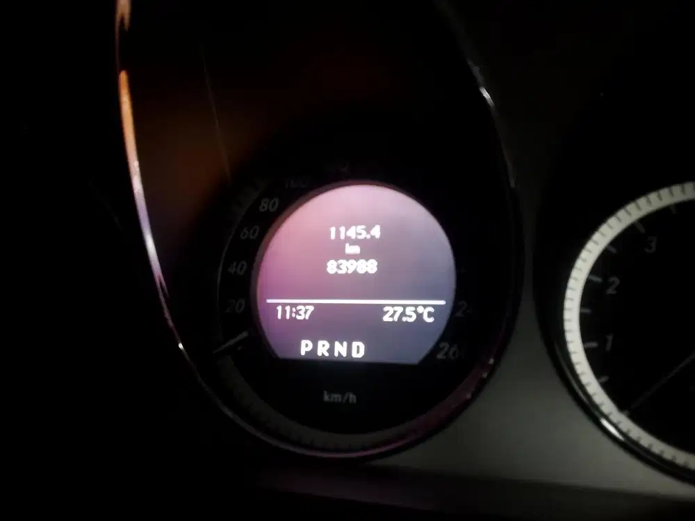 Mercedes-Benz C200 2010 Bensin