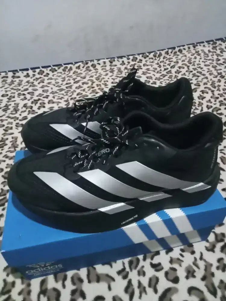 Jual Sneakers ADIDAS ZERO. Size 42. 100% BARU!!