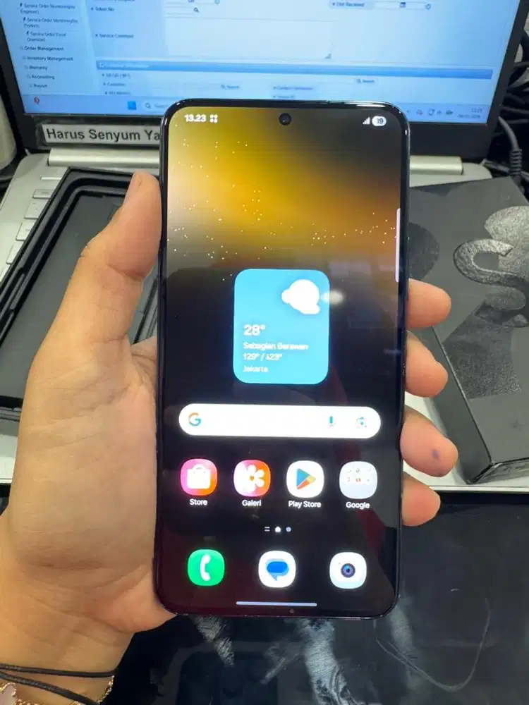 Samsung s22 Black 8/256