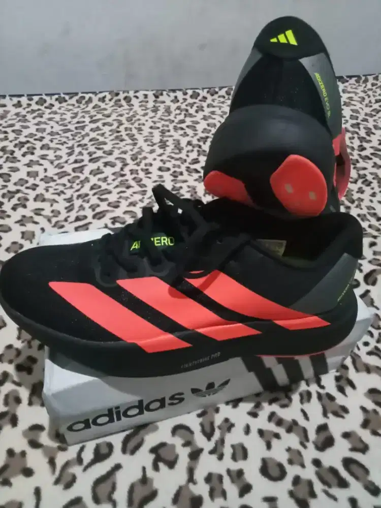 Jual Sneakers ADIDAS ZERO. Size 42. 100% BARU!!