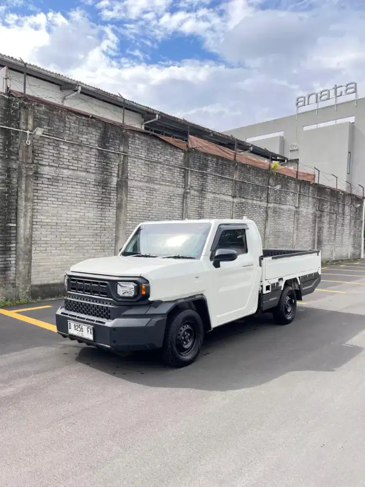 Toyota Hilux Rangga 2.0 High Type 2025