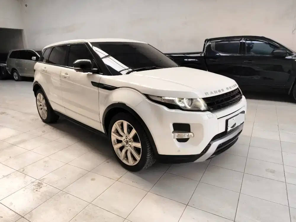 Tangerang rover evoque 2012