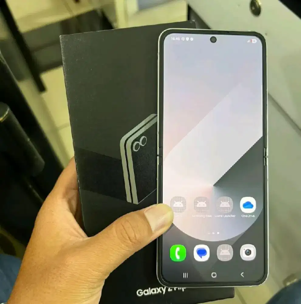 Samsung Galaxy Z Flip6 Ram 8Gb/256Gb fullset