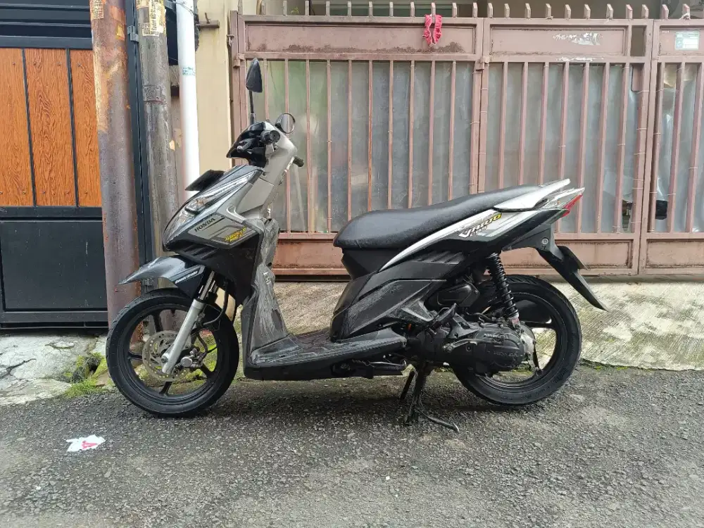 Honda Vario techno 2012 pajak hidup orisinil cw asli
