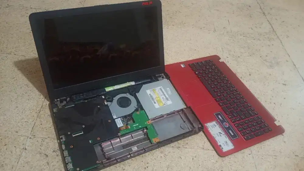 Motherboard/Mainboard Asus X540Y kondisi masih nyala