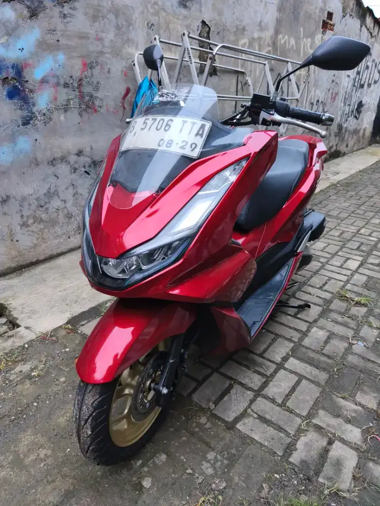 JUAL HONDA PCX CBS 160 2024 KM LOW 9 RB