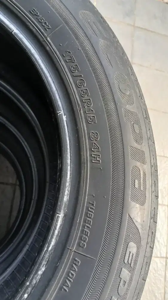 Dijual ban second msh 60% bukan suntikan