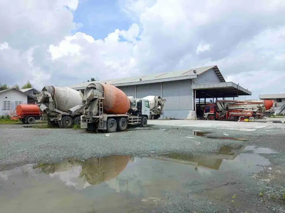 TANAH DATAR SUDAH ADA BAGUNAN GUDANG, KANTOR .DI BALIKPAPAN BARAT