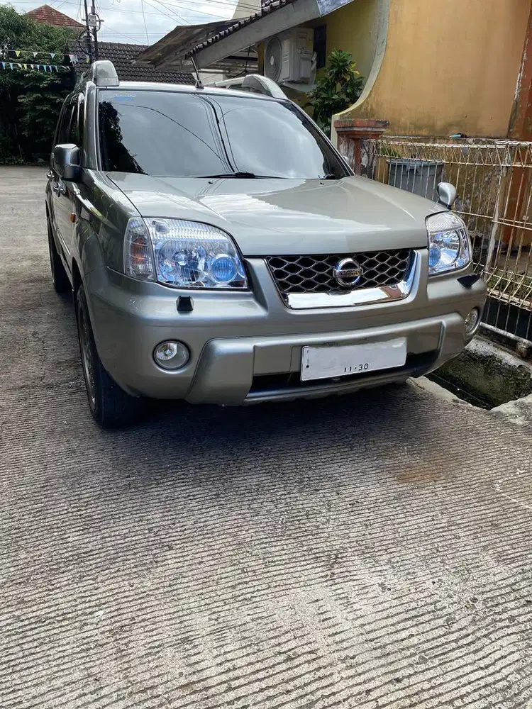 Nissan X-Trail 2005 Bensin