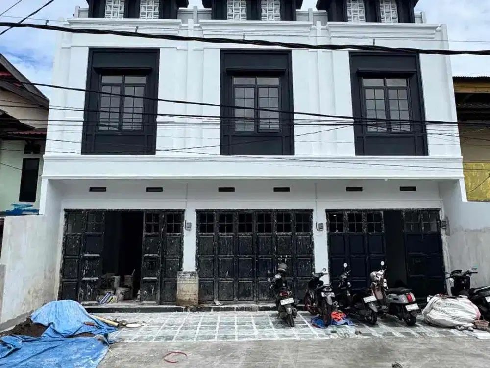 dijual ruko ready stok  dua lantai di poros jalan dekat RS faisal makassar