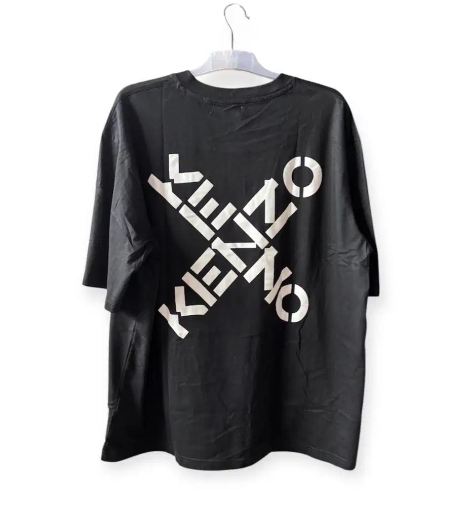 Kaos tshirt oversize preloved bal hitam 75x65 silang kenzo