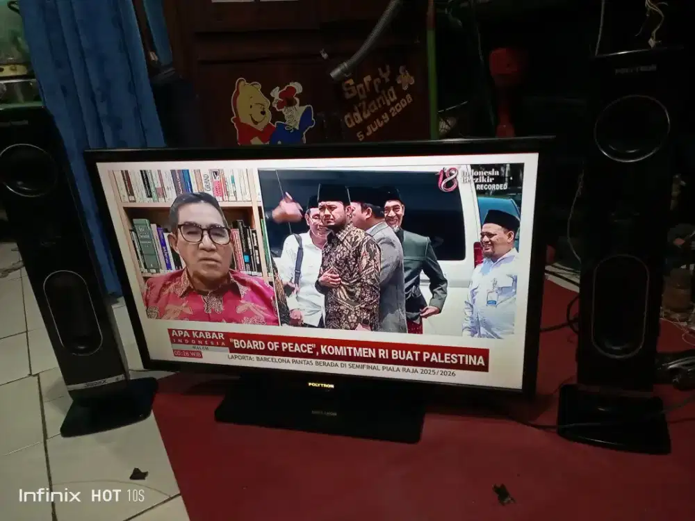 Tv LED Polytron 32 speker tower .masih segel baut.