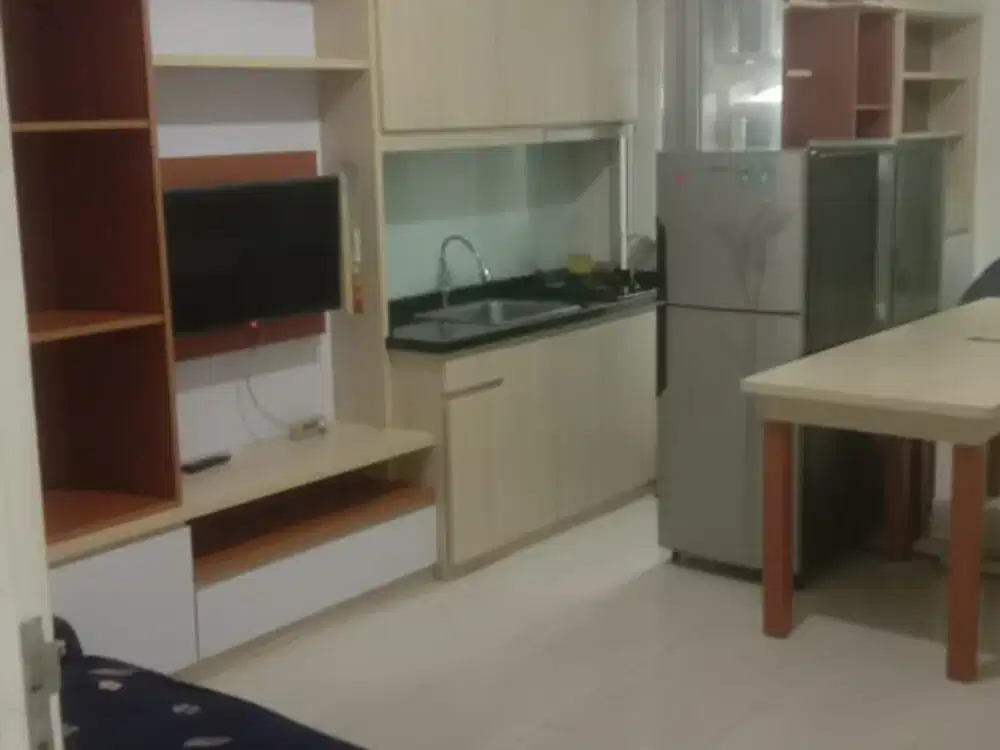 Disewakan Perbulan 2 BR siap huni apartemen Green Lake Sunter Jakarta Utara