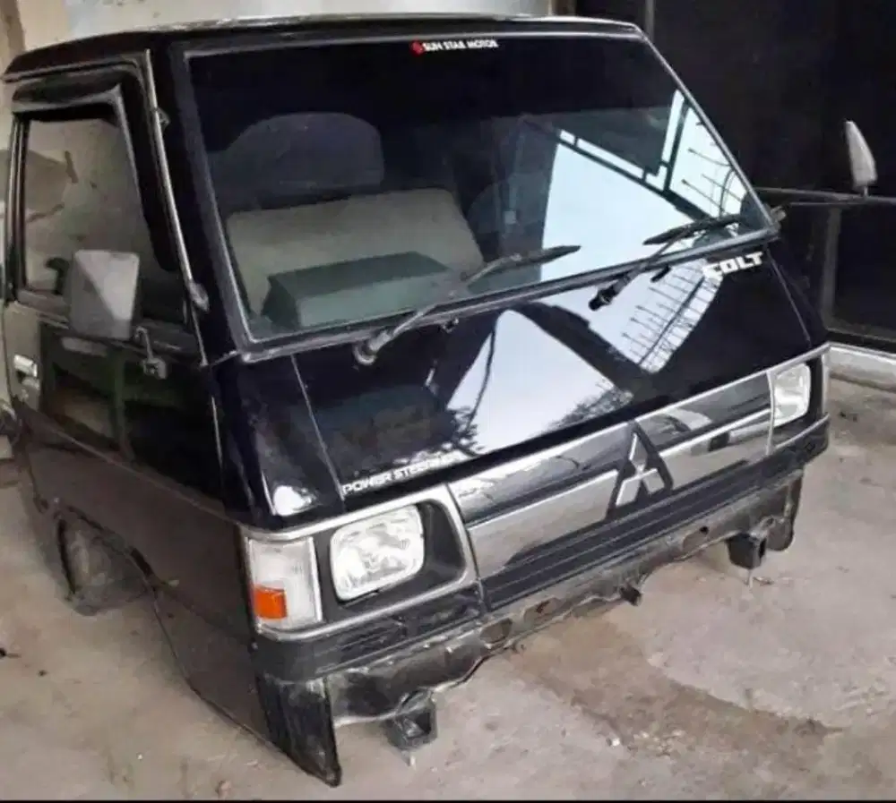 Kabin L300 euro 4 ORI copotan