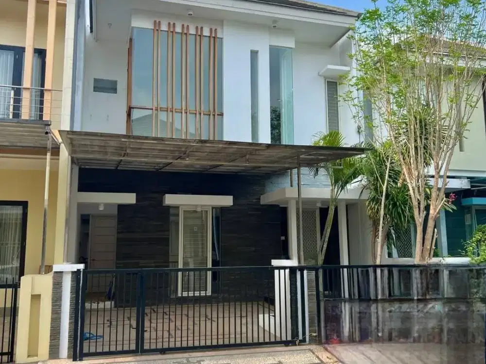 Dijual rumah pakuwon city san diego