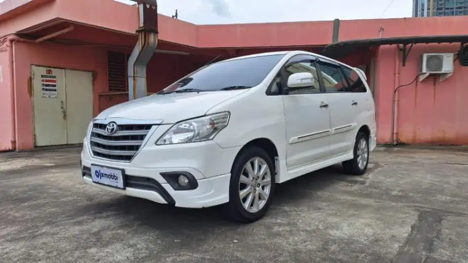 Toyota Kijang Innova 2.0 G Luxury Bensin-AT 2015