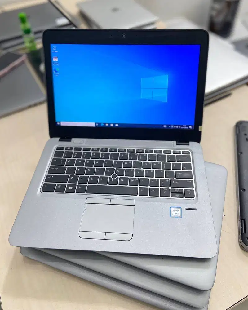 Laptop Hp EliteBook 820 G3 Intel Core i7 Ram 8gb Ssd 256gb DL-EC