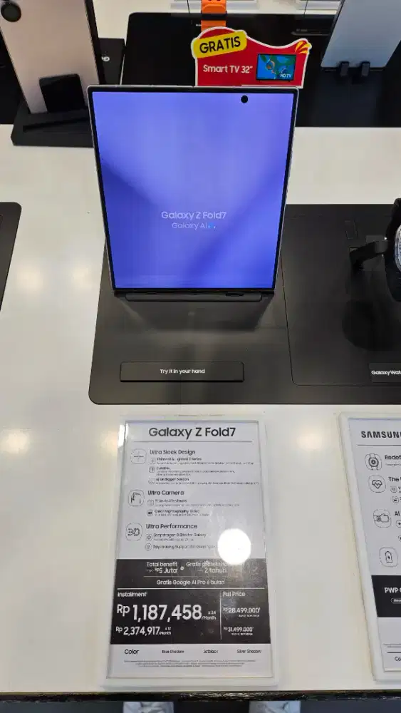 Z fold 7 12/512gb + Watch 8