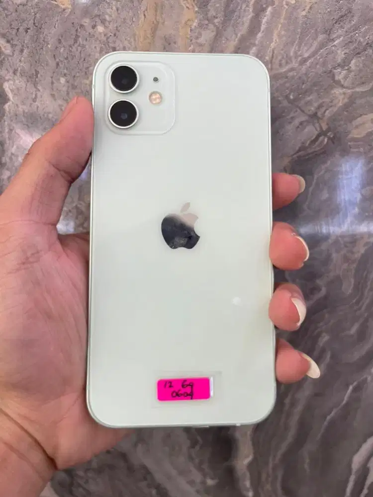 Iphone 12 , 64GB White