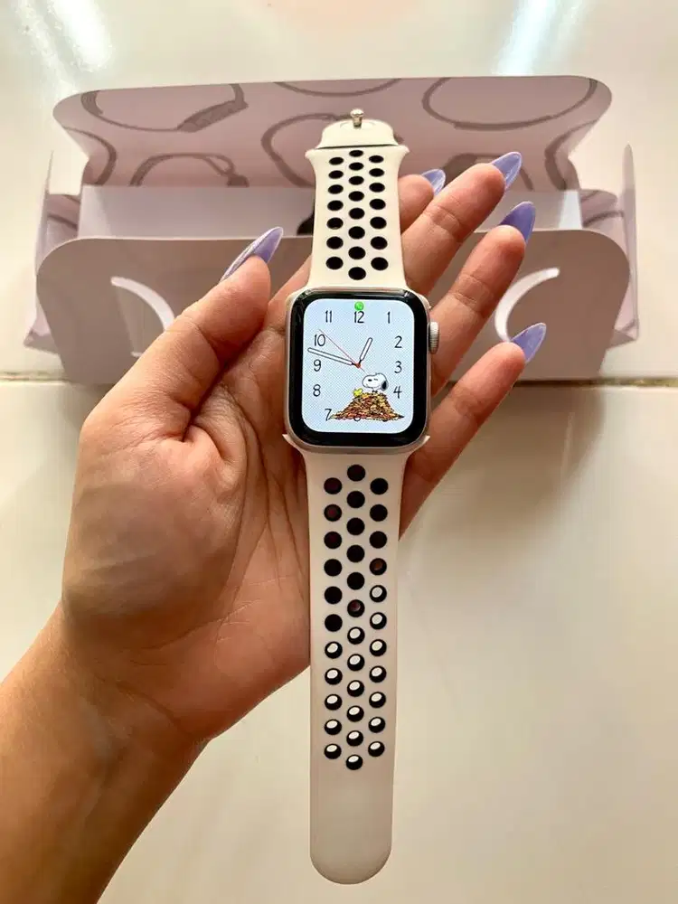 Apple watch series 5 40MM