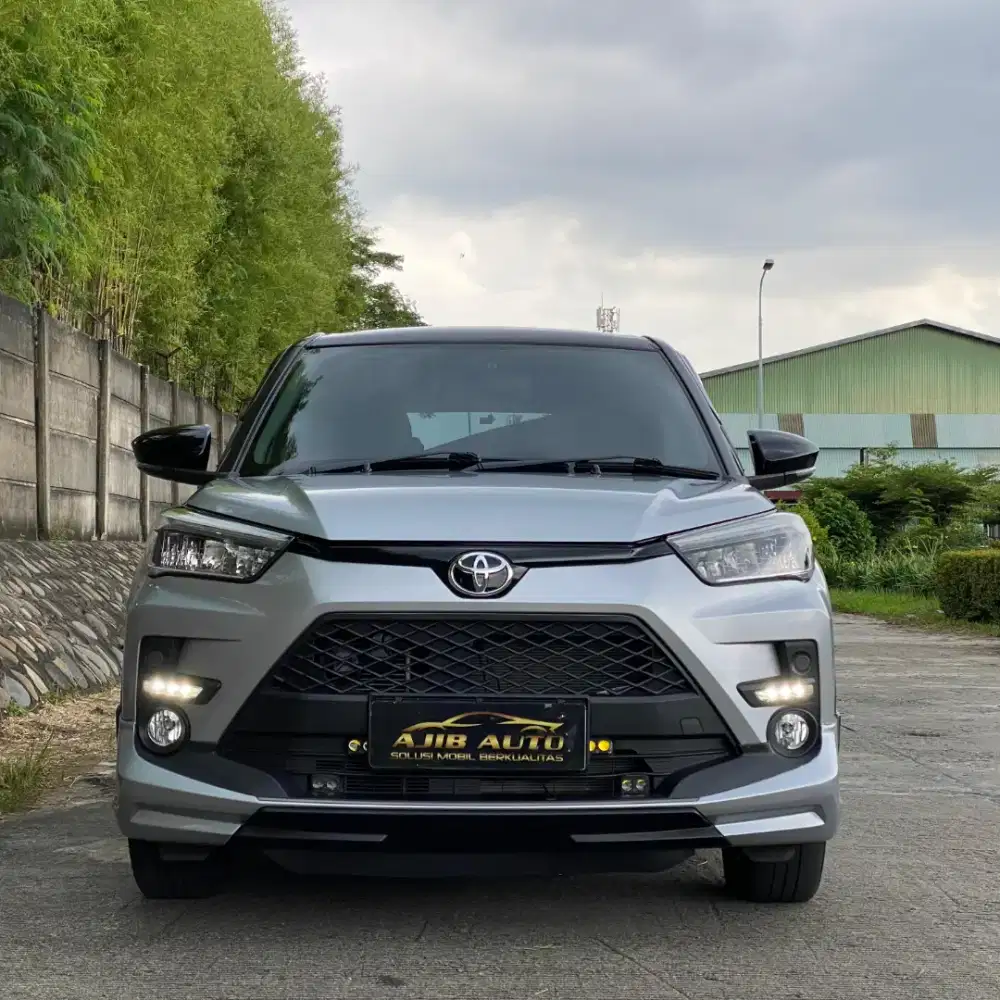 [KM 65RB] Raize 1.0 Turbo GR Sport Two Tone CVT