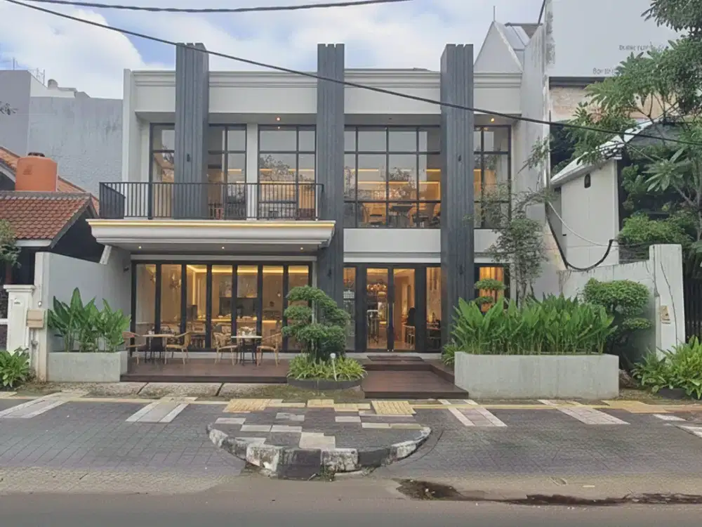 RUMAH RUANG USAHA 2 LANTAI AREA SENOPATI KEBAYORAN BARU AREA KOMERSIL COCOK UNTUK CAFE RESTAURANT KLINIK