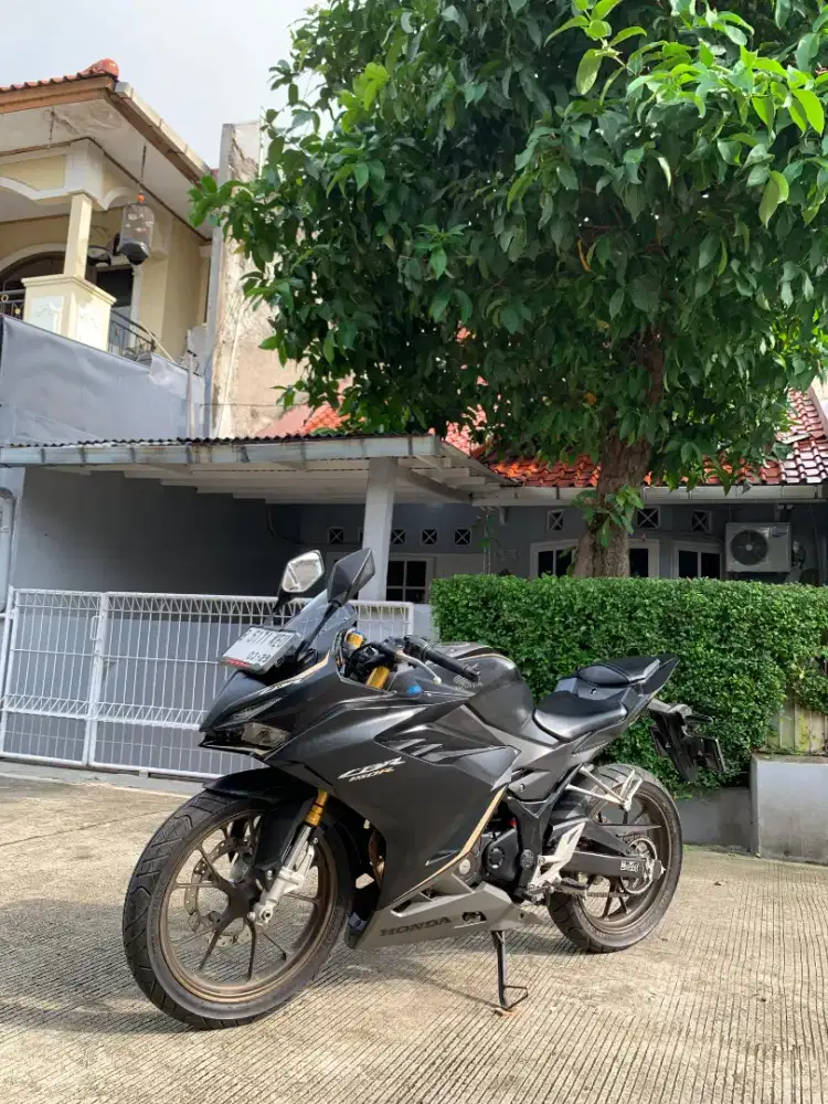 HONDA CBR 150 R 2024 NIK 2023 KM 9 RB PERAK