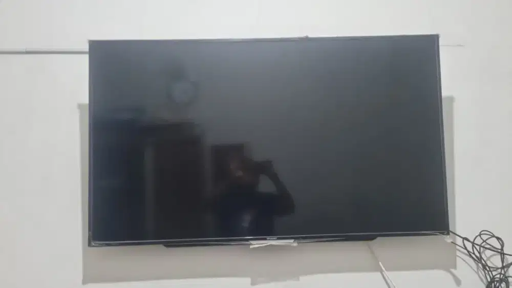 Tv Sharp 50 inc