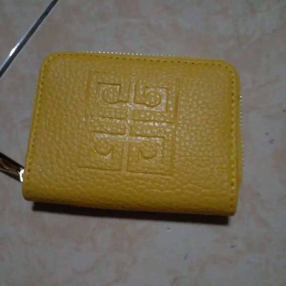 Dompet perempuan baru