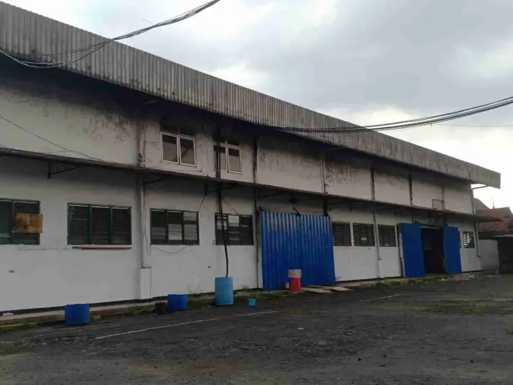 Gudang luas di Gedebage Bandung