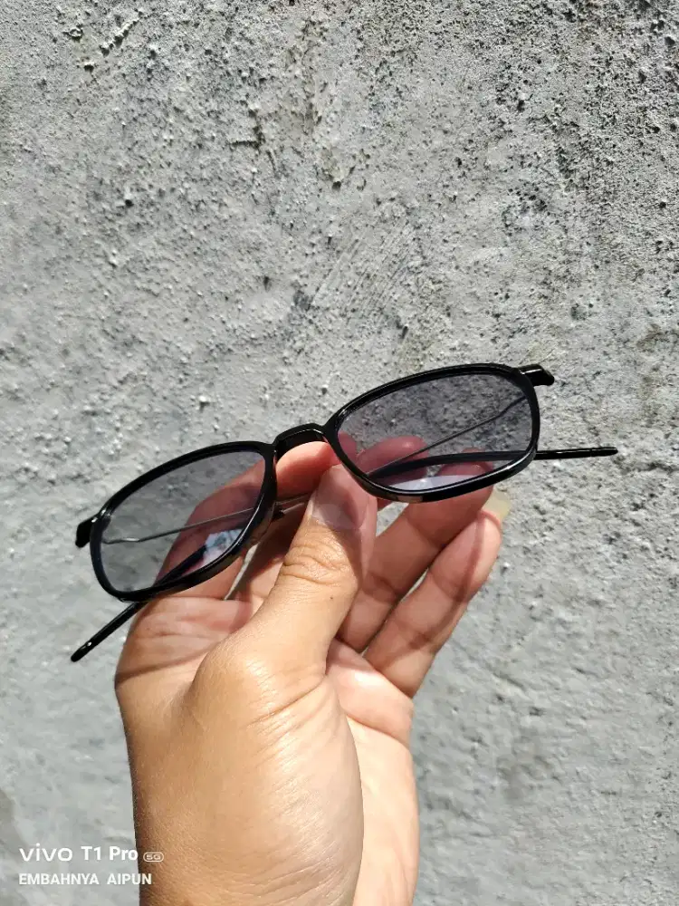 Kacamata photochromic ori