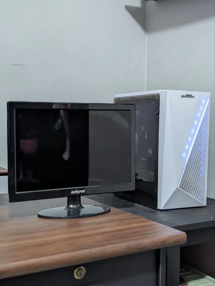 PC Fullset Monitor Intel Core I3 + R7 350 2GB