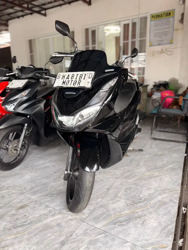 PCX 160 ABS 2022 hitam glossy metalic