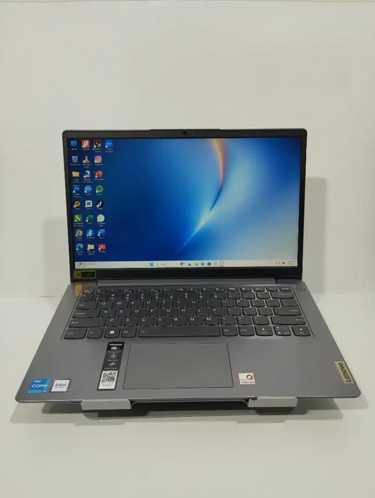 LAPTOP LENOVO IDEAPAD 3