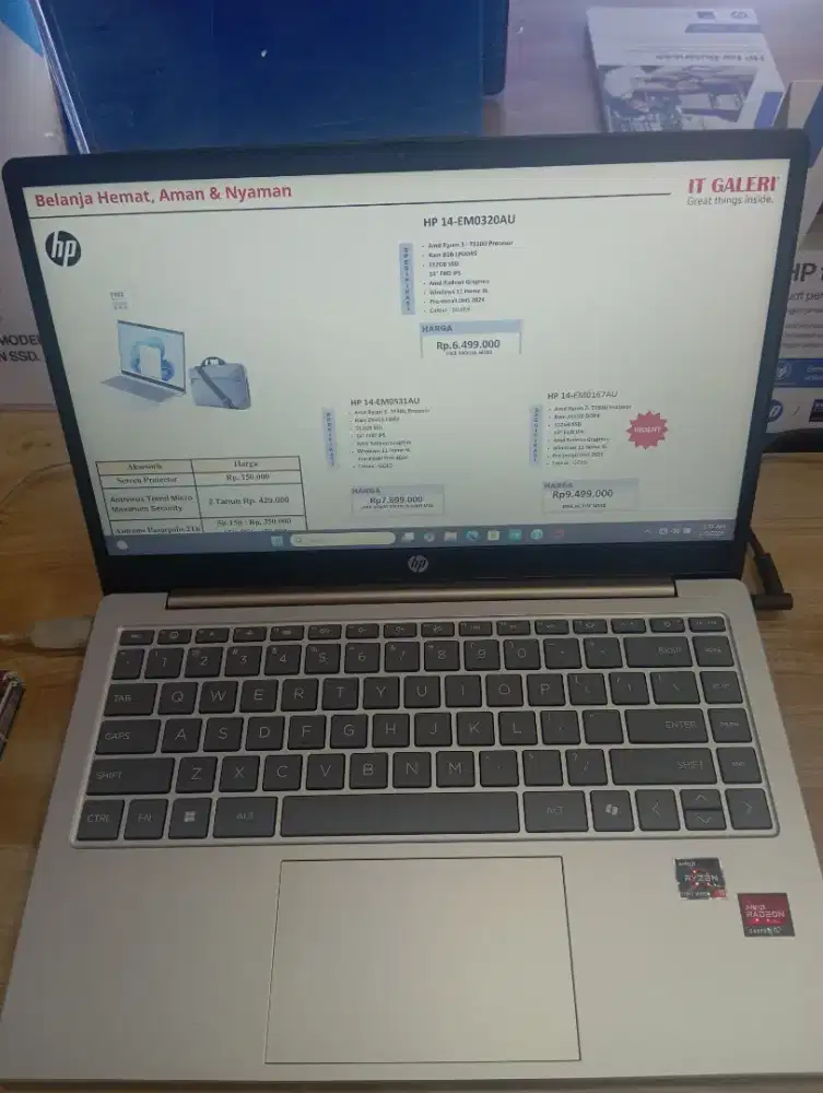 KREDIT LAPTOP HP 14-EM0531AU - AMD RYZEN 5 - WARNA GOLD