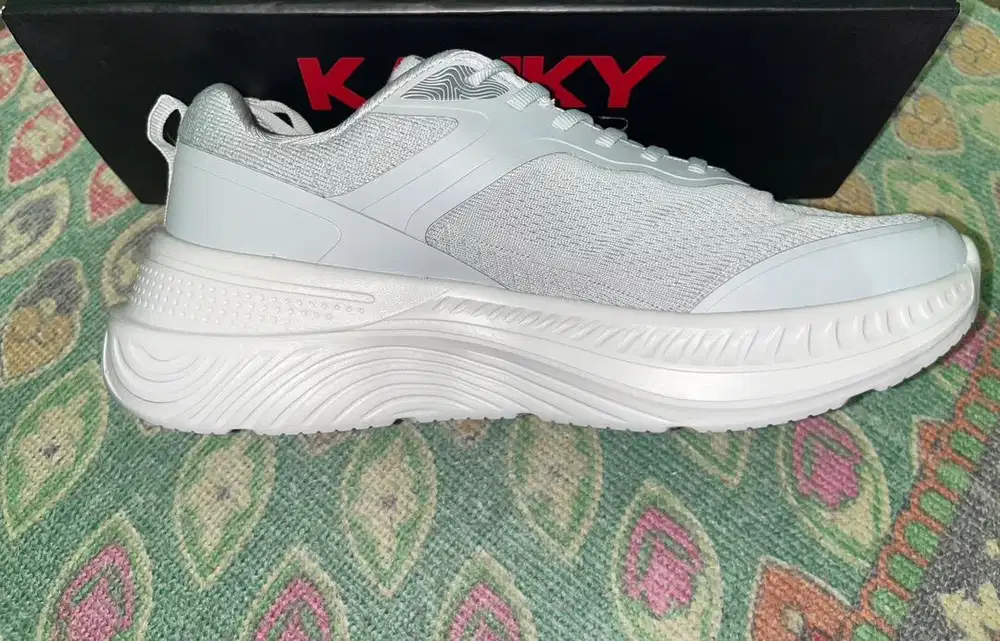 Sepatu Kanky Story Jimmu - BARU BELUM DIPAKAI (SALAH WARNA)