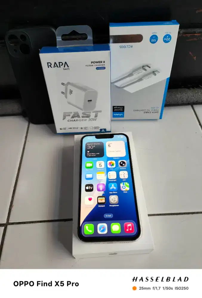 iPhone 13 128gb inter allop normal ,notif lcd batre dan body gak mulus