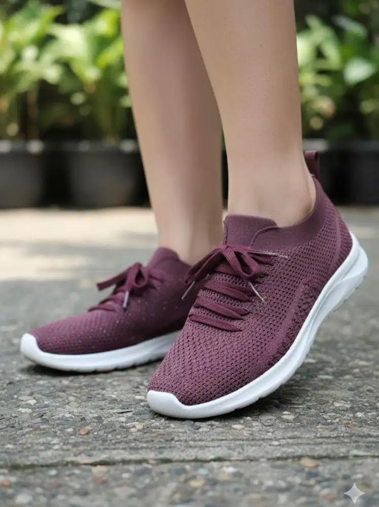 Sepatu wanita skechers