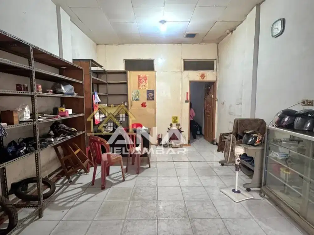 ANA RUMAH UK 4.15X18.5M PINGGIR JALAN LEBAR JELAMBAR