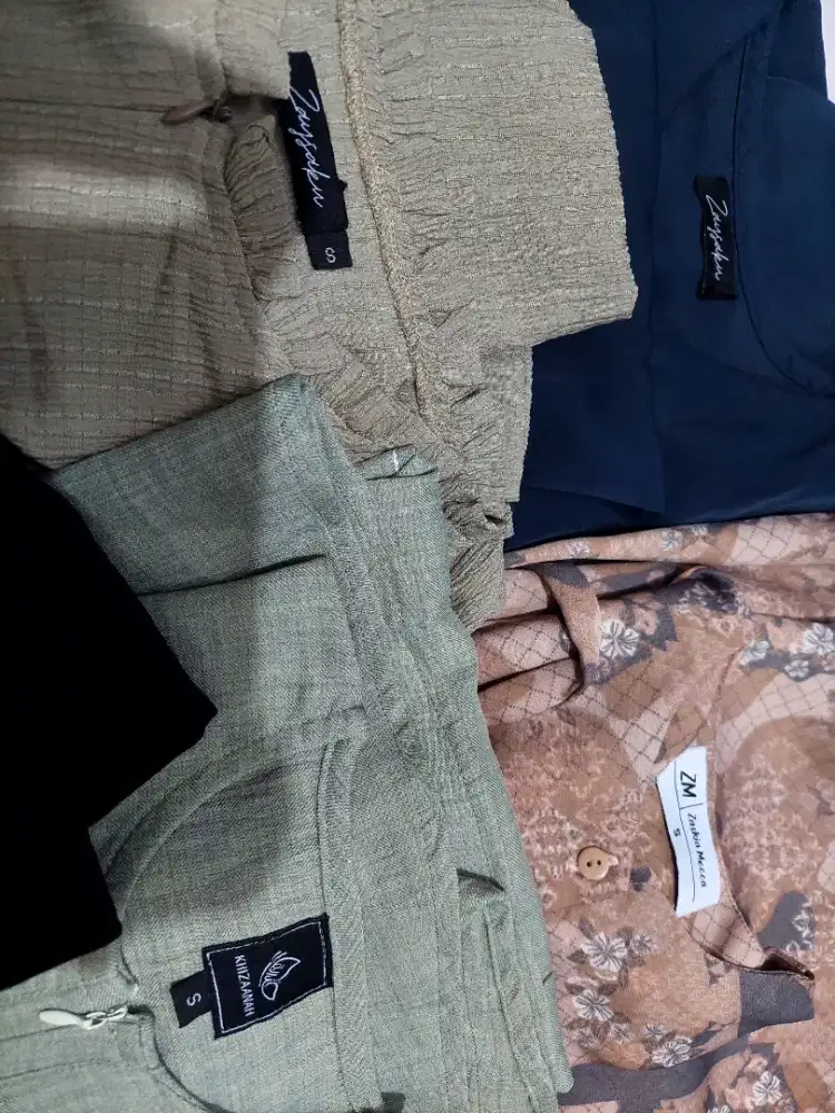 4 Gamis Bekas Layak Pakai