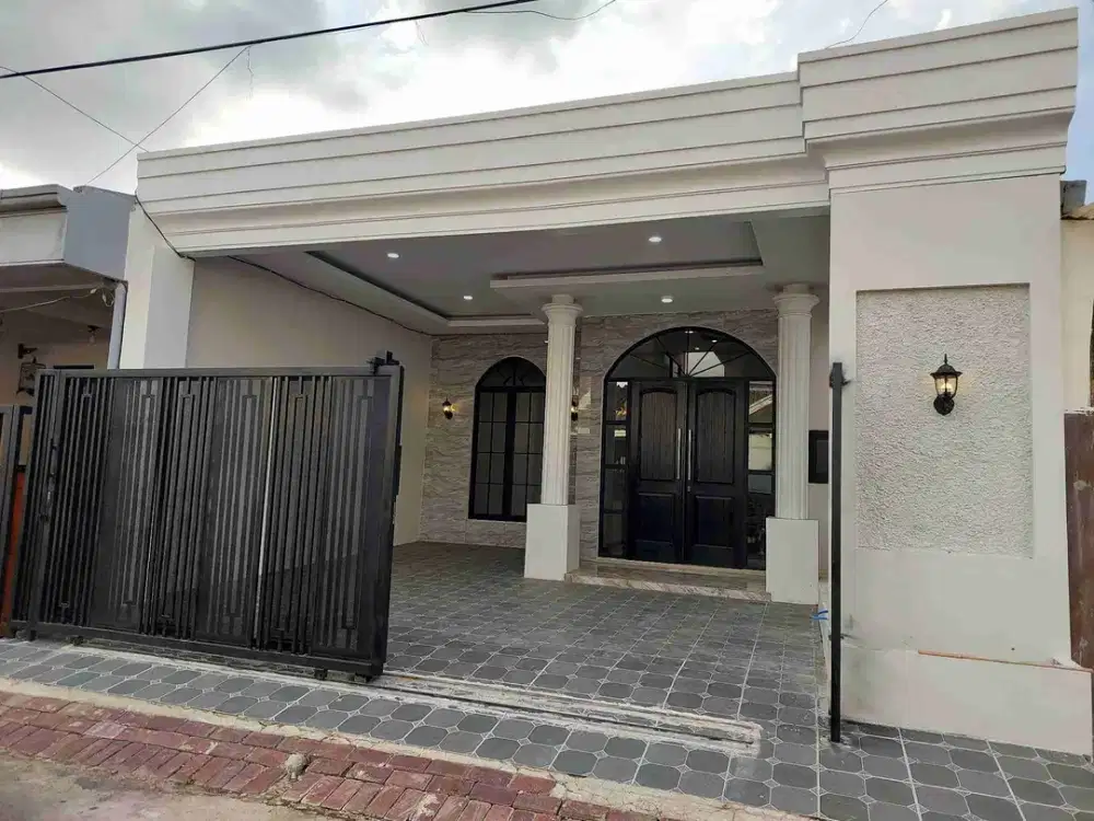 RUMAH MEWAH SIAP HUNI SAWOJAJAR AMERICAN CLASIC