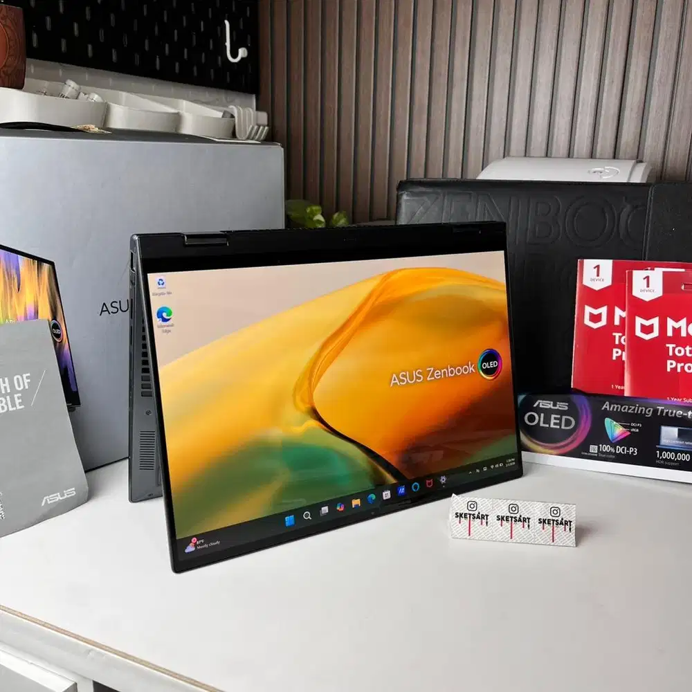Laptop Asus Zenbook 14 Flip OLED Core i7 Gen 12 Ram 16 GB SSD 1 TB