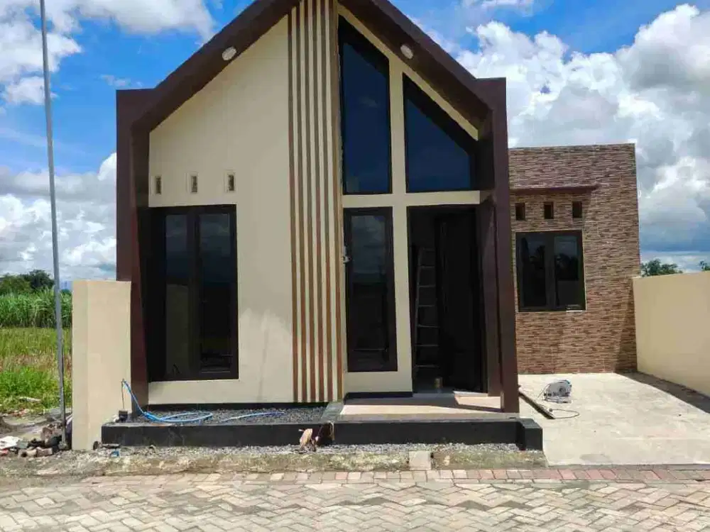 RUMAH MINIMALIS MURAH SIAP HUNI KEPANJEN